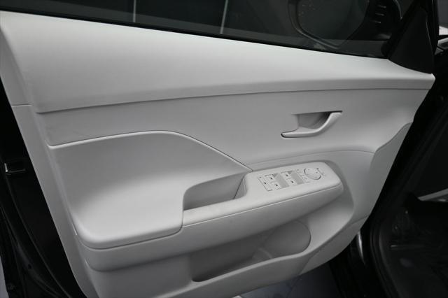 2024 Hyundai Kona EV SEL