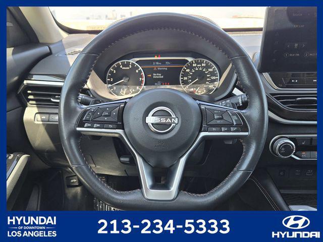 2023 Nissan Altima SR FWD