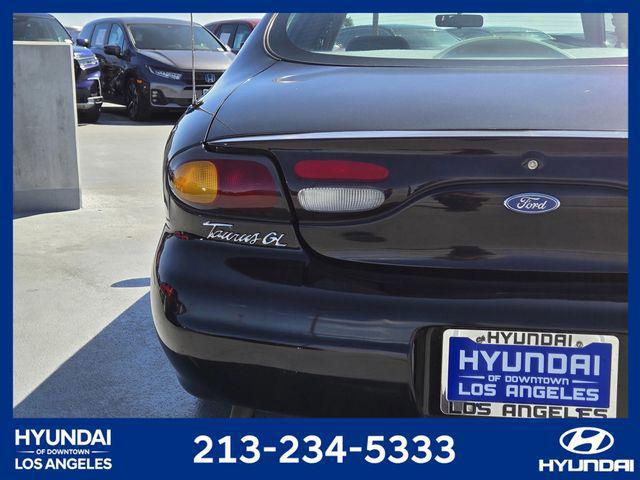 1997 Ford Taurus GL