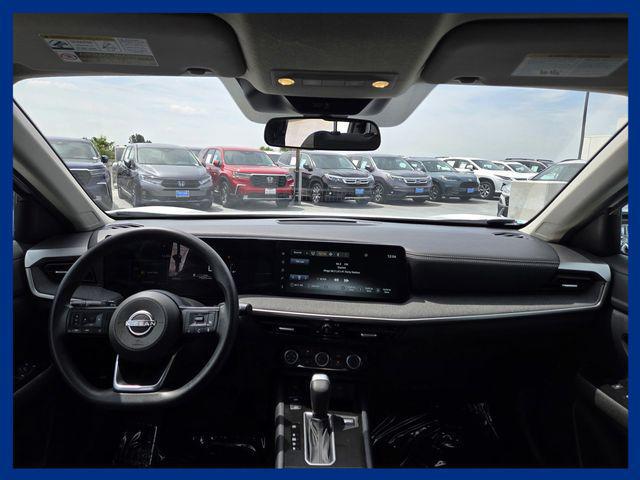 2025 Nissan Kicks SV FWD