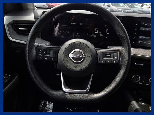 2025 Nissan Kicks SV FWD