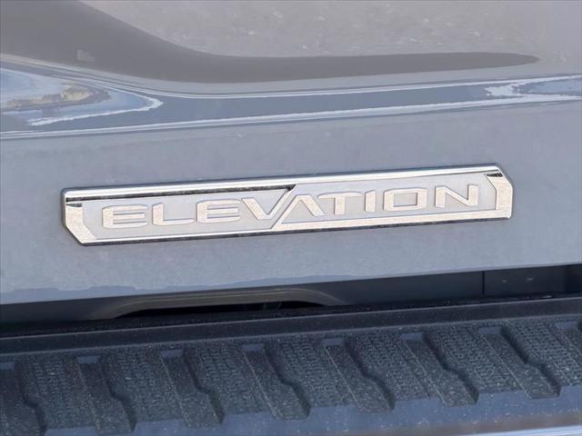 2024 GMC Sierra 1500 4WD Crew Cab Short Box Elevation with 3SB