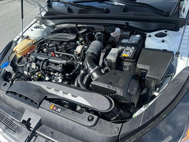 2024 Kia K5 GT-Line