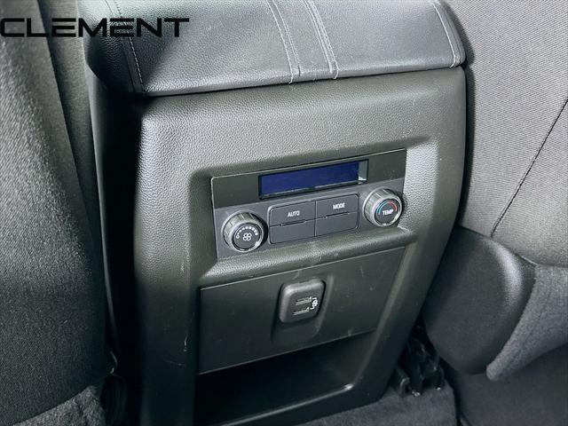 2023 Chevrolet Traverse FWD LT Cloth