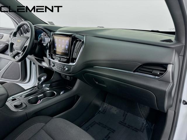 2023 Chevrolet Traverse FWD LT Cloth