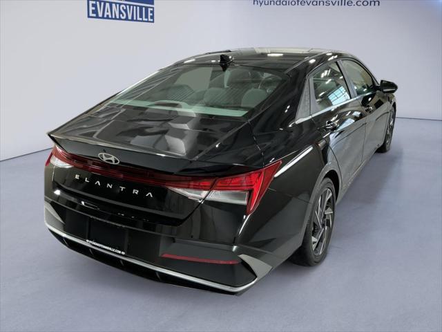 2025 Hyundai Elantra SEL Convenience
