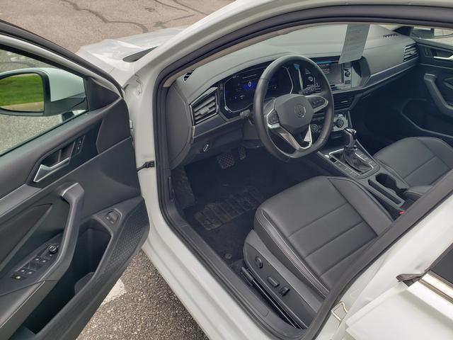 2023 Volkswagen Jetta 1.5T SE