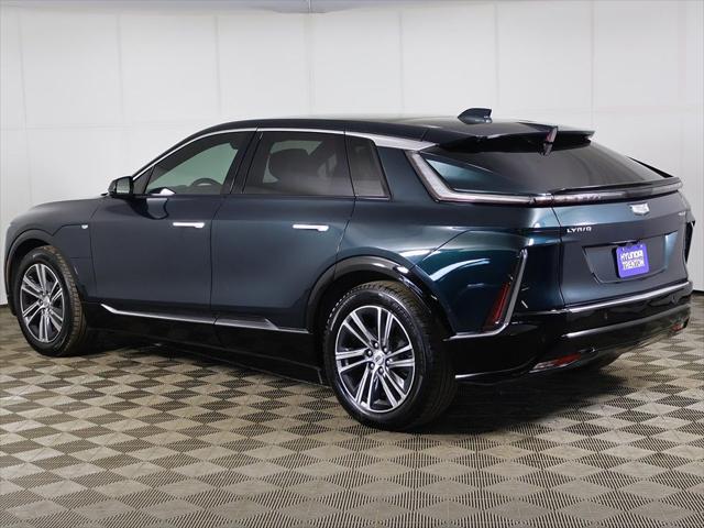 2024 Cadillac iQ Luxury w/1SC