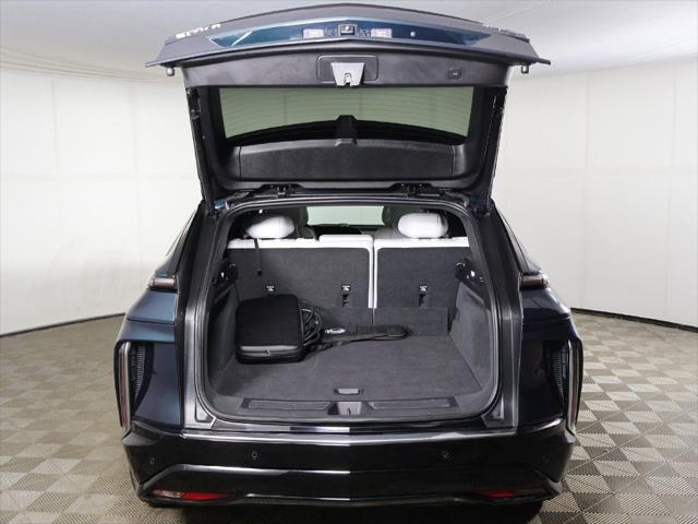 2024 Cadillac iQ Luxury w/1SC