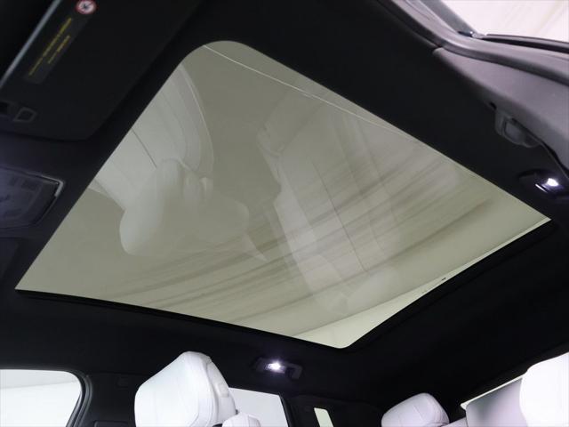 2024 Cadillac iQ Luxury w/1SC