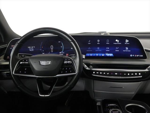 2024 Cadillac iQ Luxury w/1SC