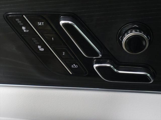 2024 Cadillac iQ Luxury w/1SC