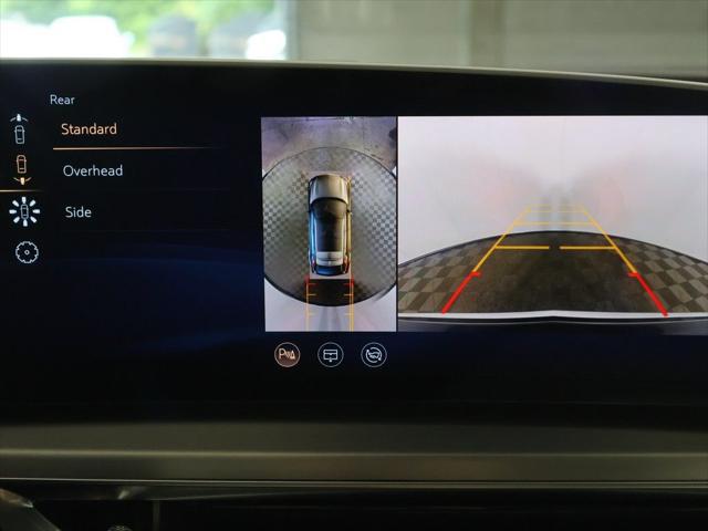 2024 Cadillac iQ Luxury w/1SC