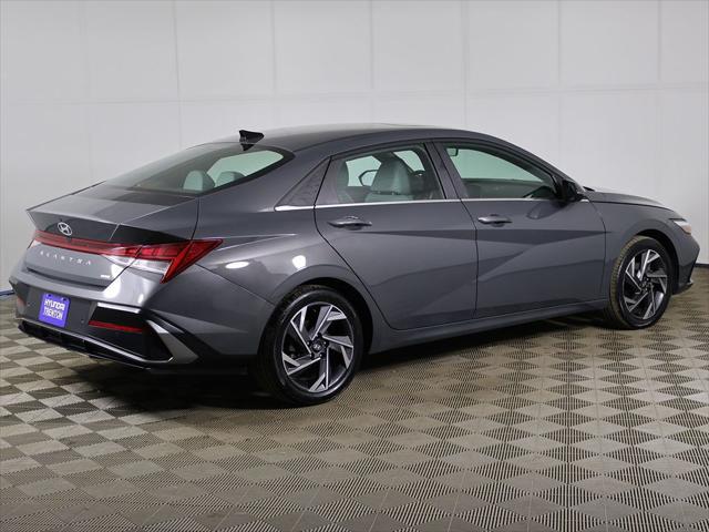 2024 Hyundai Elantra Hybrid Limited
