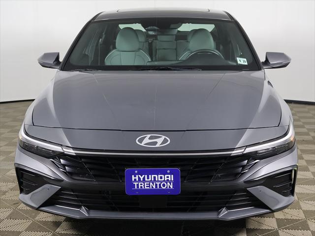 2024 Hyundai Elantra Hybrid Limited