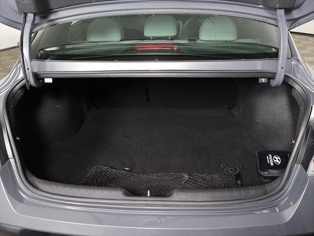 2024 Hyundai Elantra Hybrid Limited