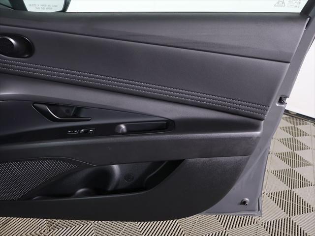 2024 Hyundai Elantra Hybrid Limited