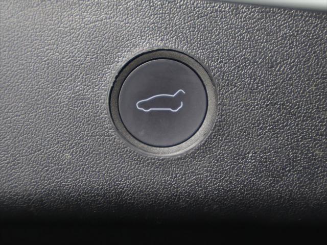 2022 Tesla Model 3 Long Range Dual Motor All-Wheel Drive