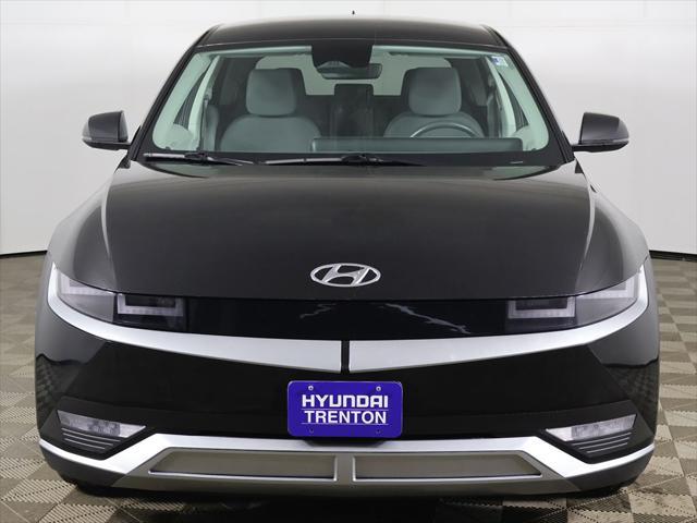 2022 Hyundai IONIQ 5 SE Standard Range