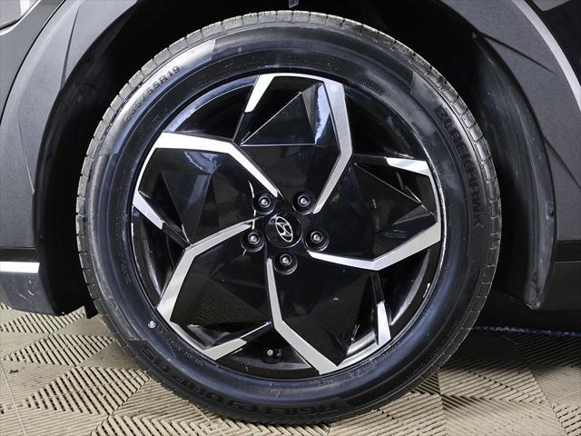 2022 Hyundai IONIQ 5 SE Standard Range