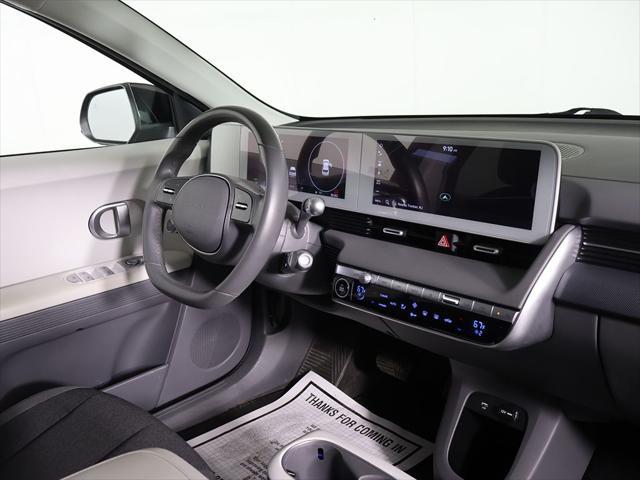 2022 Hyundai IONIQ 5 SE Standard Range