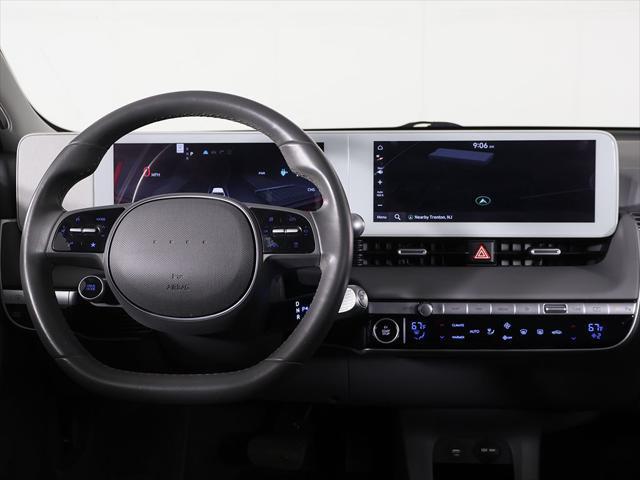 2022 Hyundai IONIQ 5 SE Standard Range