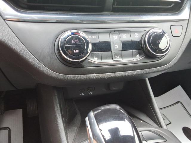 2024 Buick NV Preferred FWD