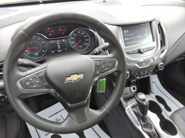 2017 Chevrolet Cruze LT Auto
