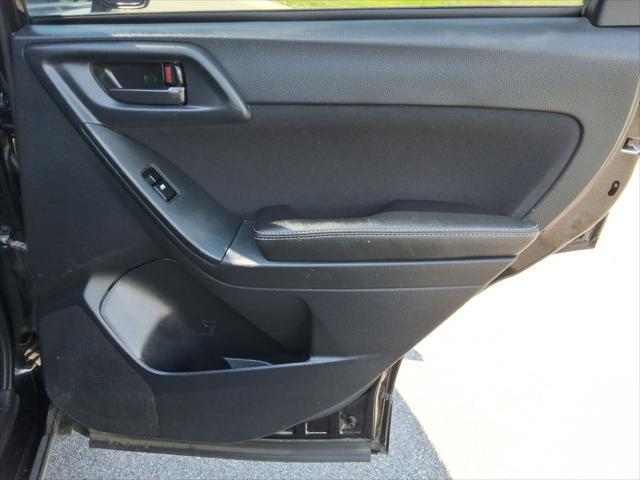2016 Subaru Forester 2.5i