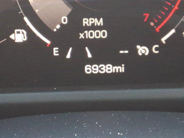 2026 GMC Acadia Elevation FWD