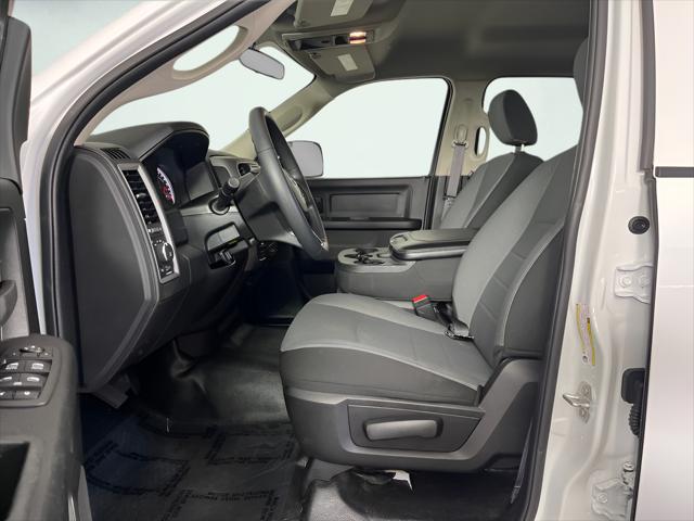 2023 Ram 1500 Classic Tradesman Crew Cab 4x4 5'7" Box