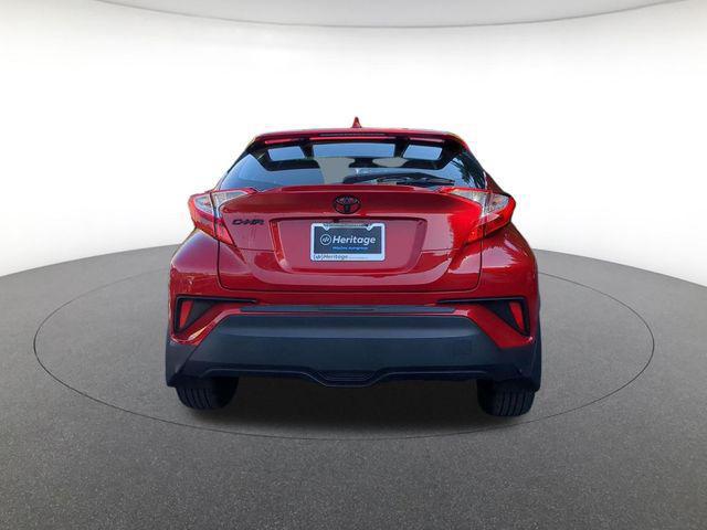 2022 Toyota C-HR XLE
