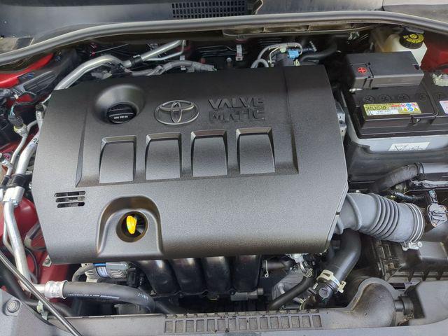 2022 Toyota C-HR XLE