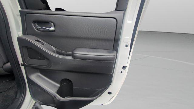 2023 Nissan Frontier Crew Cab SV 4x4