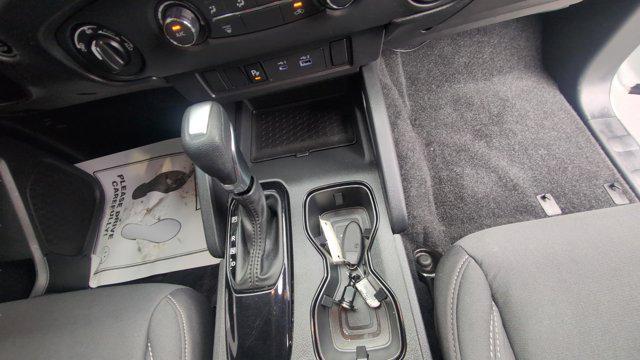 2023 Nissan Frontier Crew Cab SV 4x4