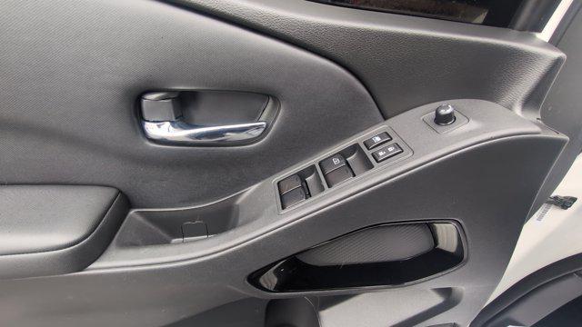 2023 Nissan Frontier Crew Cab SV 4x4