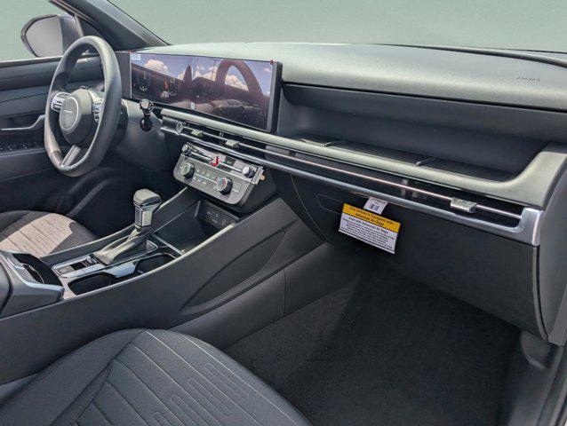 2025 Hyundai Santa Cruz SE