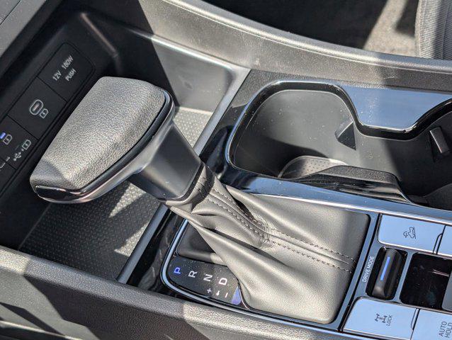 2025 Hyundai Santa Cruz SE