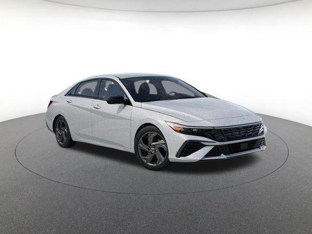 2026 Hyundai Elantra Hybrid SEL Sport