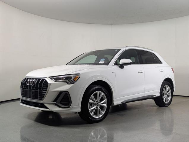 2025 Audi Q3 Premium 45 TFSI S line quattro Tiptronic