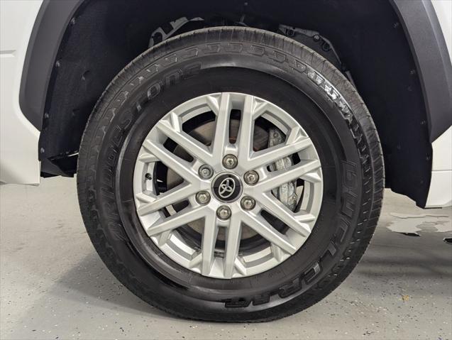 2026 Toyota Tundra SR5 CrewMax 5.5' Bed