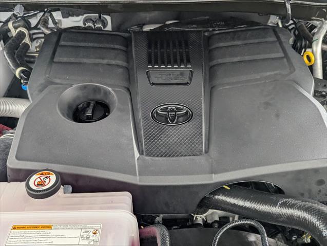 2026 Toyota Tundra SR5 CrewMax 5.5' Bed