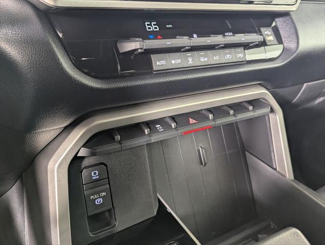 2026 Toyota Tundra SR5 CrewMax 5.5' Bed