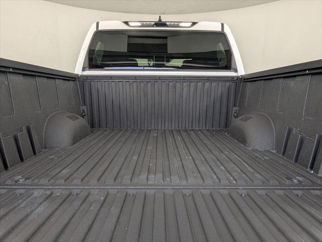 2026 Toyota Tundra SR5 CrewMax 5.5' Bed