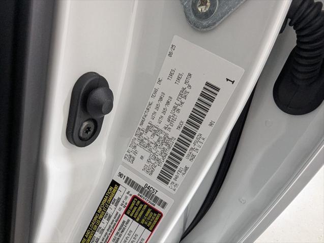 2026 Toyota Tundra SR5 CrewMax 5.5' Bed