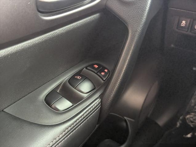 2021 Nissan Rogue Sport S FWD Xtronic CVT