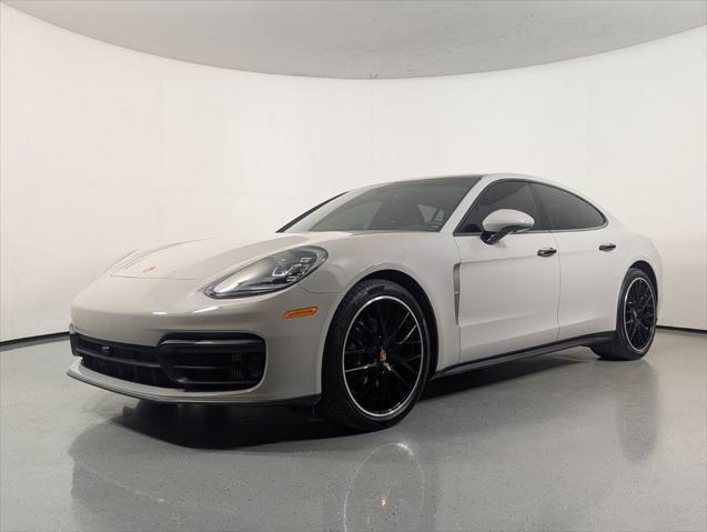2023 Porsche Panamera Platinum Edition