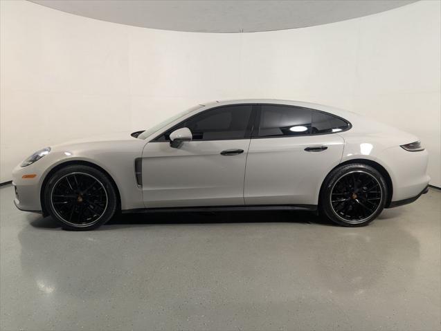 2023 Porsche Panamera Platinum Edition