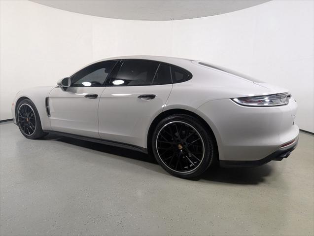 2023 Porsche Panamera Platinum Edition