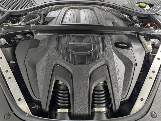 2023 Porsche Panamera Platinum Edition